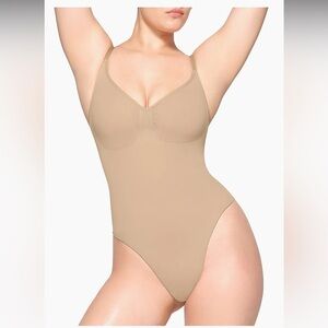 Skims Seamless Sculpt Thong Bodysuit